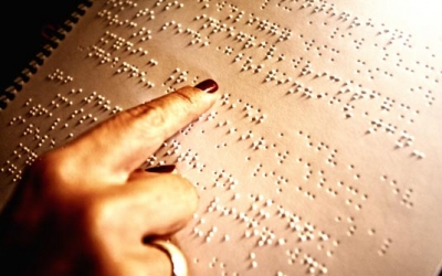 Cardápios em Braille: agora é obrigatório, aprovado por lei